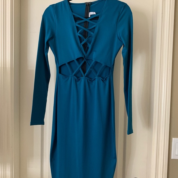 Oh Polly! Midi dress. BNWOT - Picture 1 of 2